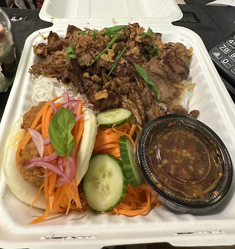 Saigon Noodle Bar - Vietnamese Restaurant · Kuvat 25