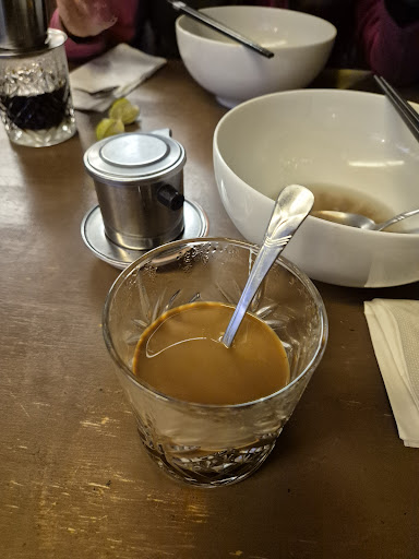 Saigon Noodle Bar - Vietnamese Restaurant · Kuvat 42