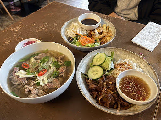 Saigon Noodle Bar - Vietnamese Restaurant · Kuvat 23